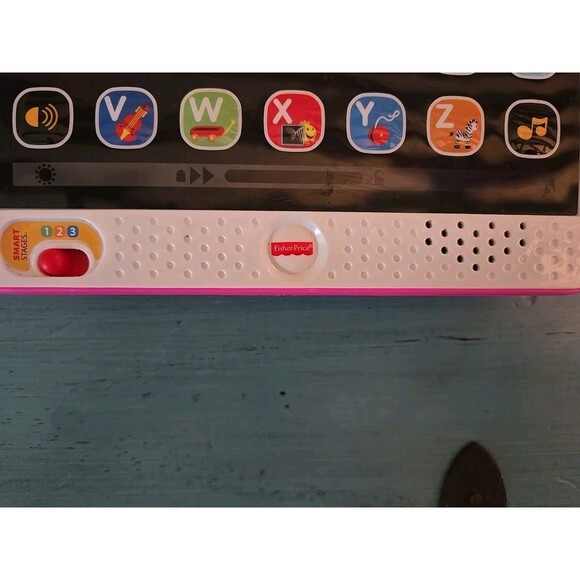 Fisher-Price Laugh & Learn Smart Stages Tablet with 3x AAA Batteries Included - Picture 5 of 5